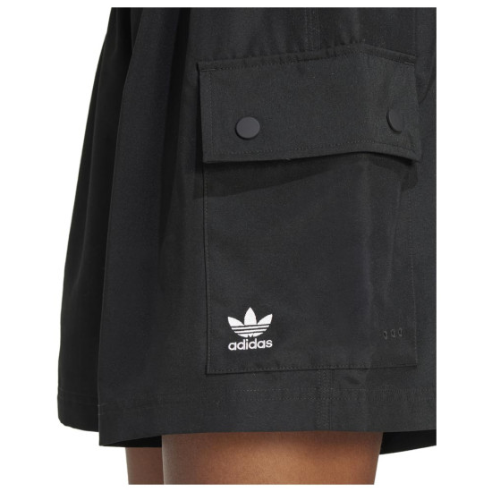 Adidas Γυναικείο σορτς Essentials Woven Cargo Shorts
